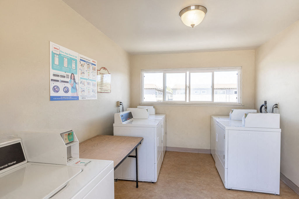 Southwinds Apartments photo 3